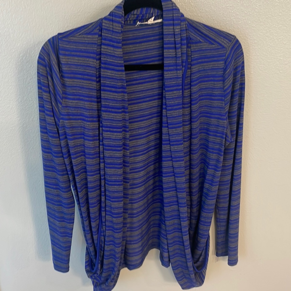 Hawthorn cardigan size M